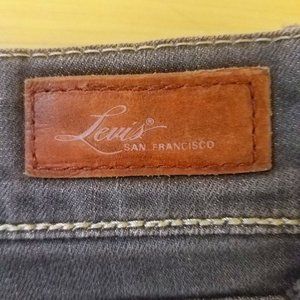 Levi's Light Gray Denim Capris 6M